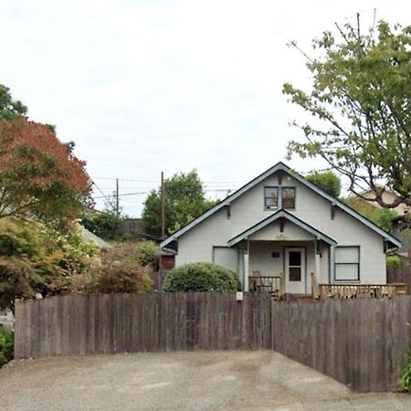Northend Tacoma Charmer Ngoại thất bức ảnh